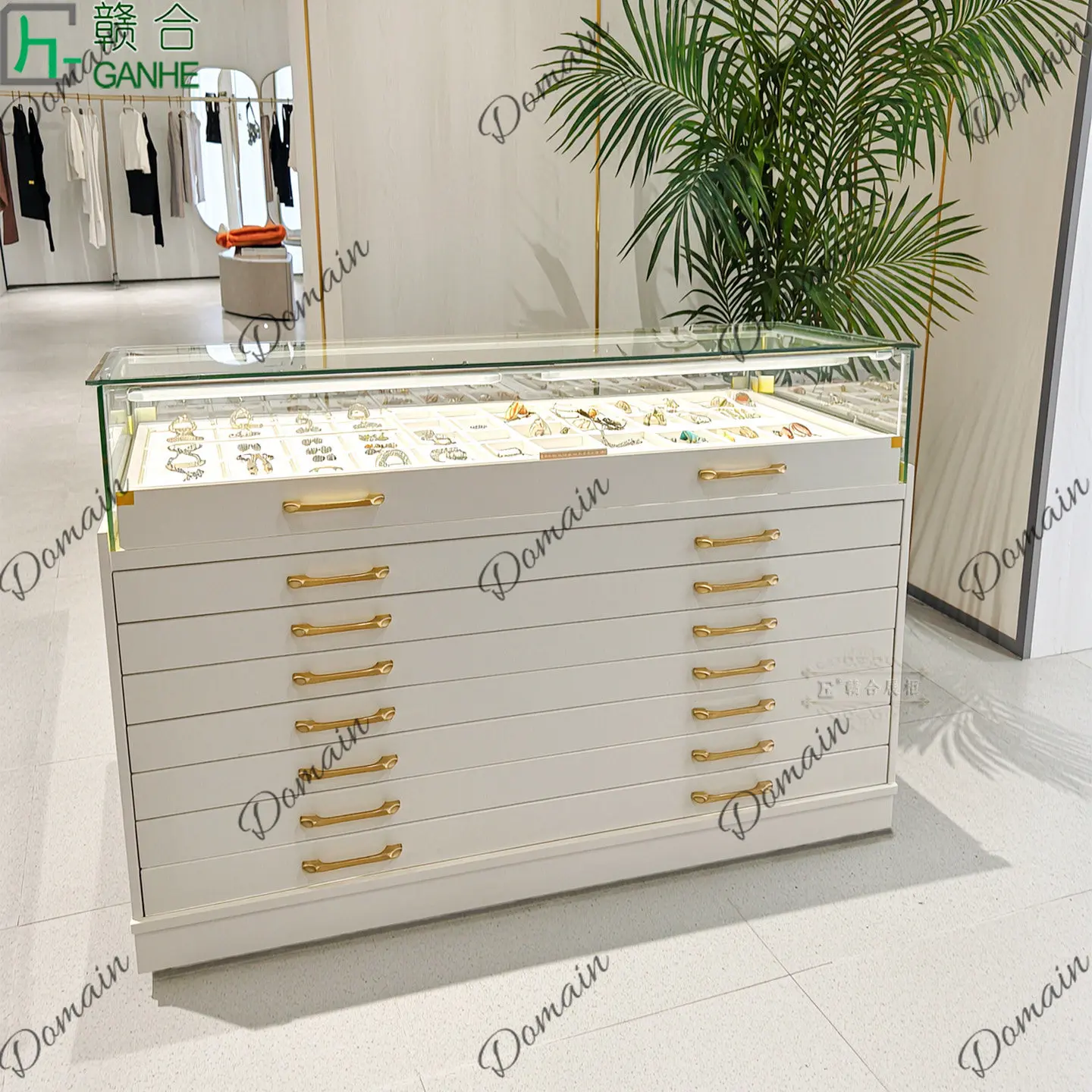 Jewelry For Watches - 81 N Vitrine de vidro de